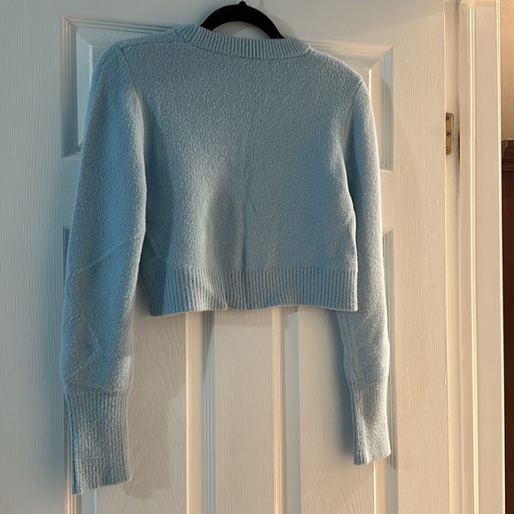 Zara Sweater - Picture 2 of 3